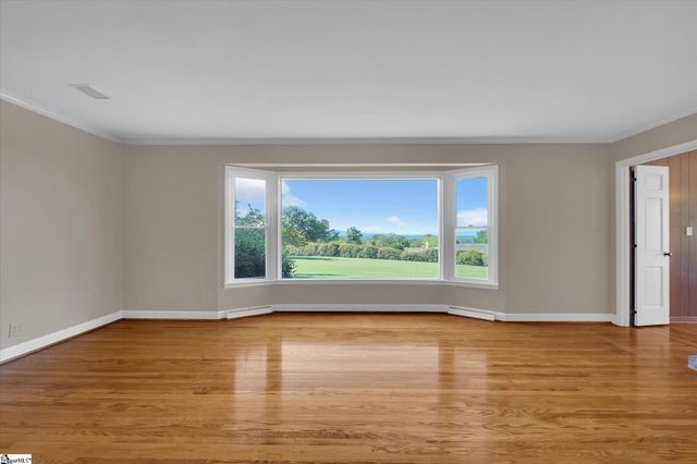 609 Pelham Road, Greenville, SC 29615