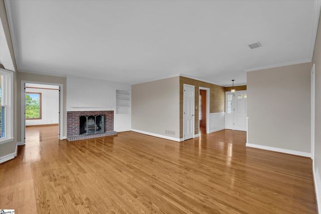 609 Pelham Road, Greenville, SC 29615