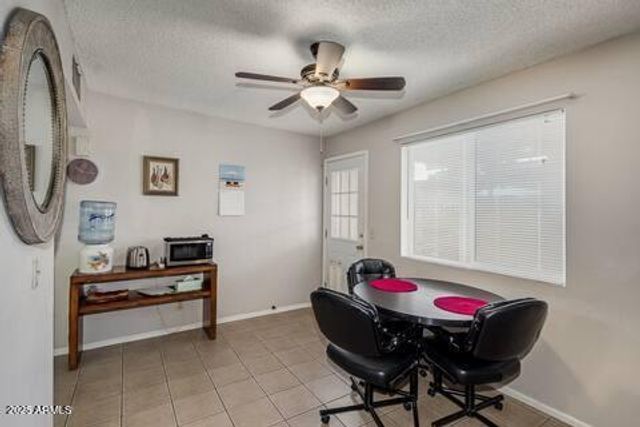 5001 S LA ROSA Drive B, Tempe, AZ 85282