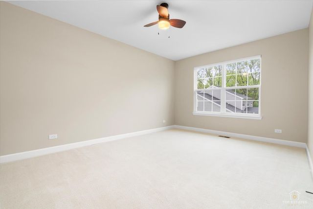 1551 E Olive Street, Palatine, IL 60074