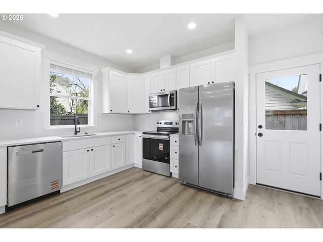 5380 Se 86th Ct, Portland, OR 97266