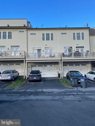 20706 DUXBURY TER, Ashburn, VA 20147