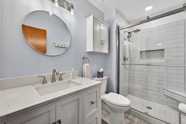 5815 Candover Road, Loves Park, IL 61111