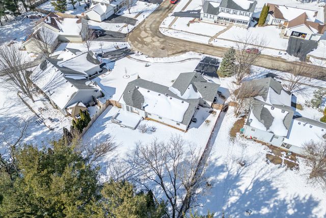 5815 Candover Road, Loves Park, IL 61111