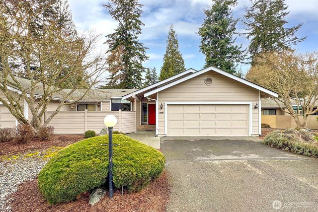 105 Fairway Drive, Sequim, WA 98382
