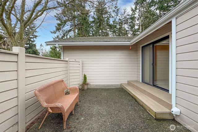 105 Fairway Drive, Sequim, WA 98382