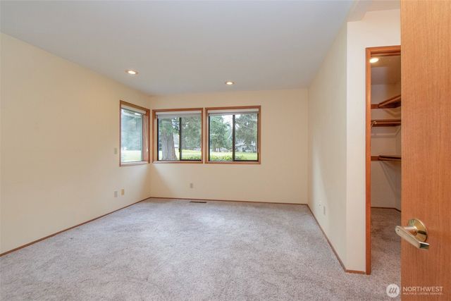 105 Fairway Drive, Sequim, WA 98382