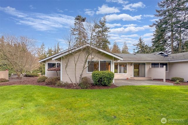 105 Fairway Drive, Sequim, WA 98382