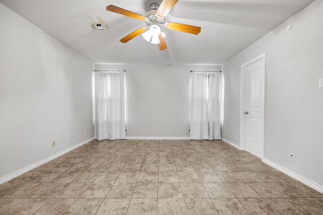 3711 Ida DR, Killeen, TX 76549