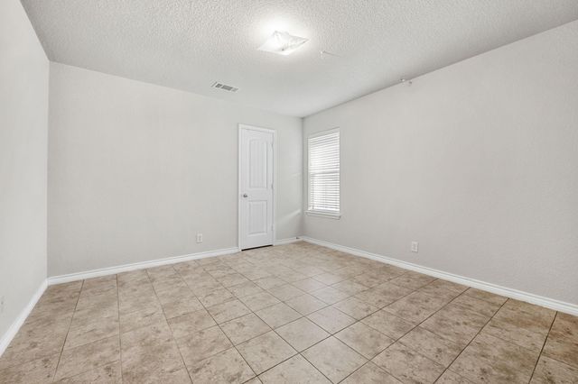 3711 Ida DR, Killeen, TX 76549