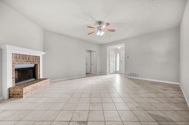 3711 Ida DR, Killeen, TX 76549