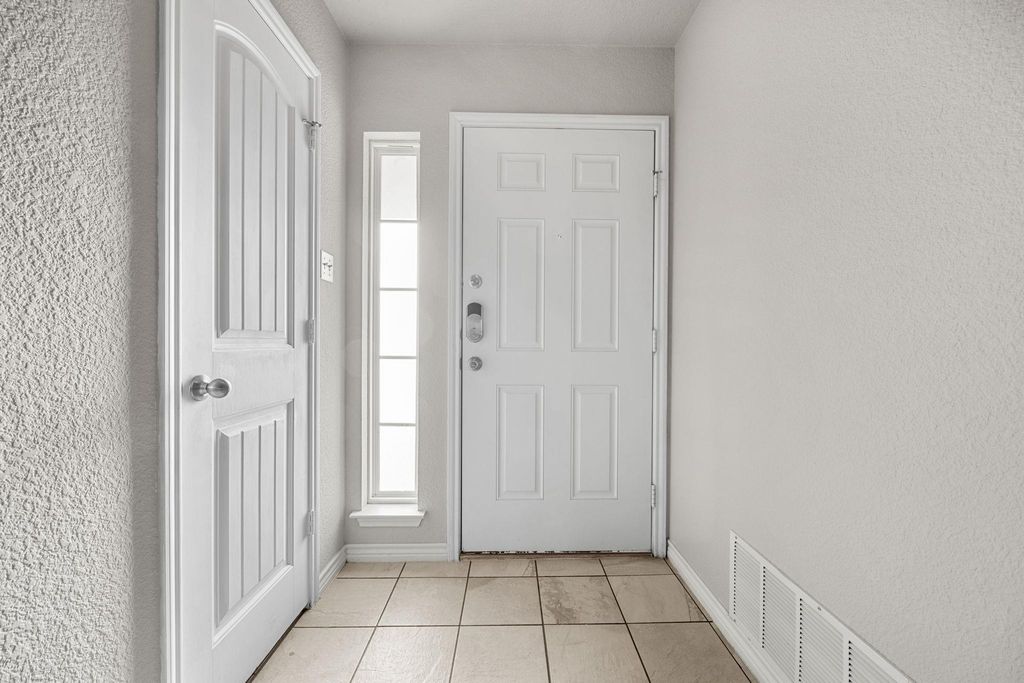 3711 Ida DR, Killeen, TX 76549