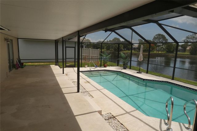525 MORENO CIRCLE NE, St Petersburg, FL 33703