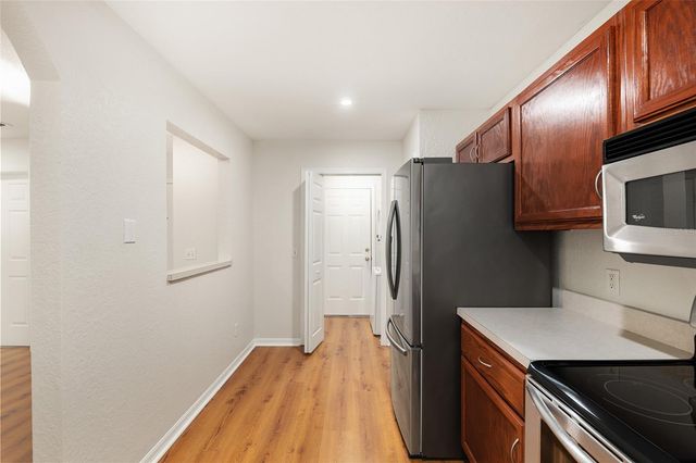 2432 SE 18TH CIRCLE, Ocala, FL 34471