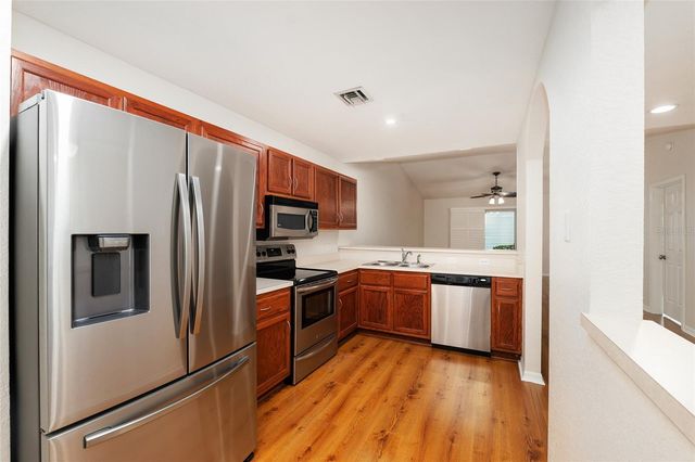 2432 SE 18TH CIRCLE, Ocala, FL 34471