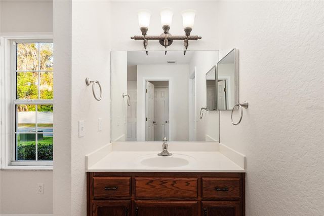 2432 SE 18TH CIRCLE, Ocala, FL 34471