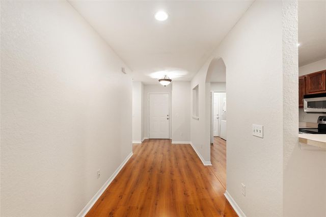 2432 SE 18TH CIRCLE, Ocala, FL 34471