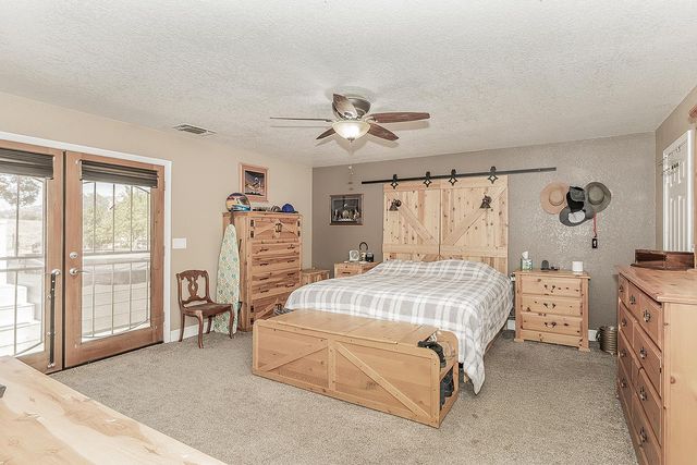 14176 Oak View Drive, Prather, CA 93651