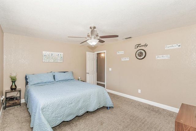 14176 Oak View Drive, Prather, CA 93651