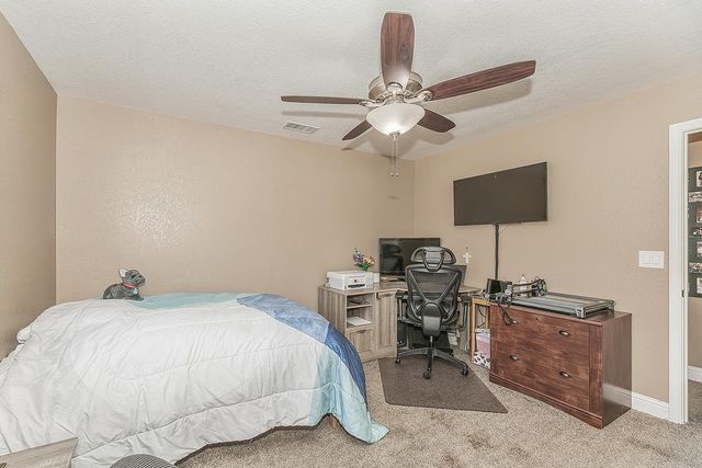 14176 Oak View Drive, Prather, CA 93651