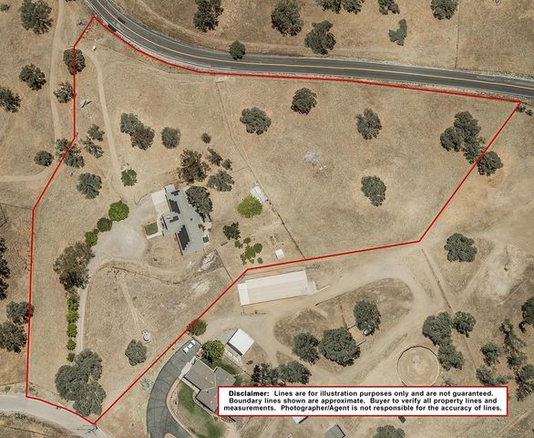 14176 Oak View Drive, Prather, CA 93651