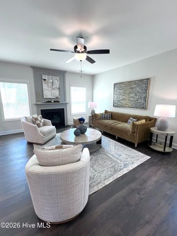 134 Pinnacle Court, Raeford, NC 28376