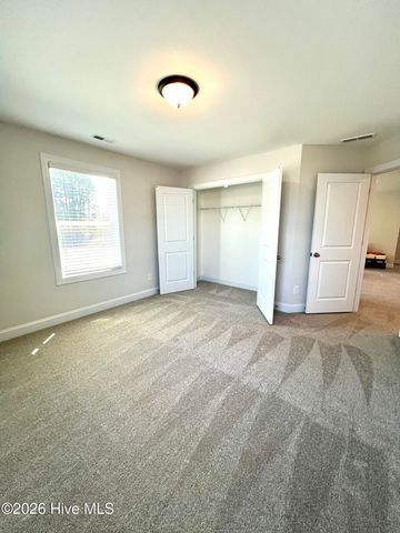134 Pinnacle Court, Raeford, NC 28376