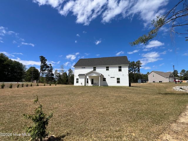 134 Pinnacle Court, Raeford, NC 28376