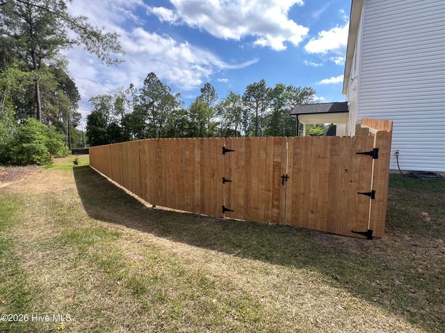 134 Pinnacle Court, Raeford, NC 28376