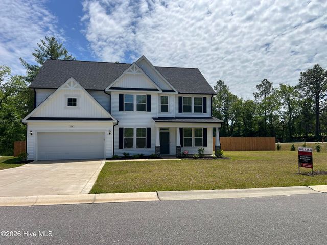 134 Pinnacle Court, Raeford, NC 28376
