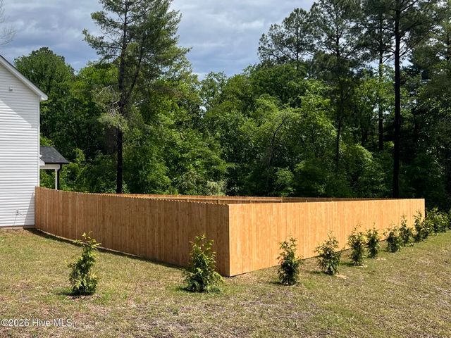 134 Pinnacle Court, Raeford, NC 28376