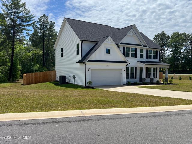 134 Pinnacle Court, Raeford, NC 28376