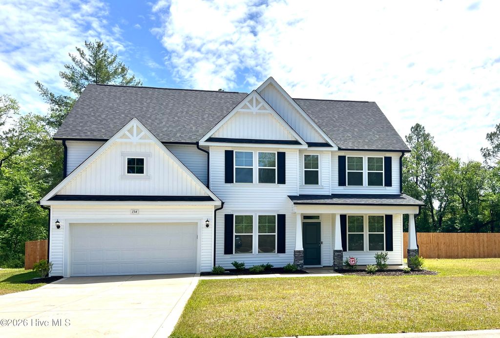 134 Pinnacle Court, Raeford, NC 28376