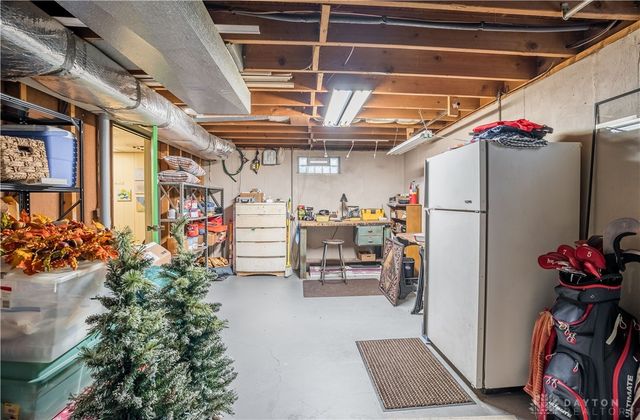 6701 Park Vista Road, Englewood, OH 45322