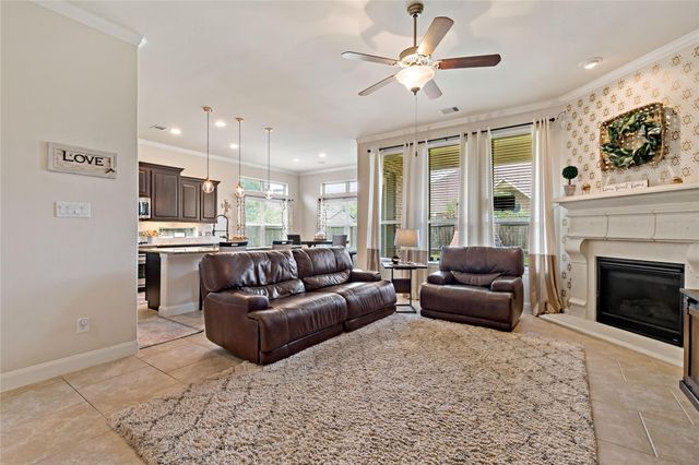 5307 Savannah Bend Drive, Rosharon, TX 77583