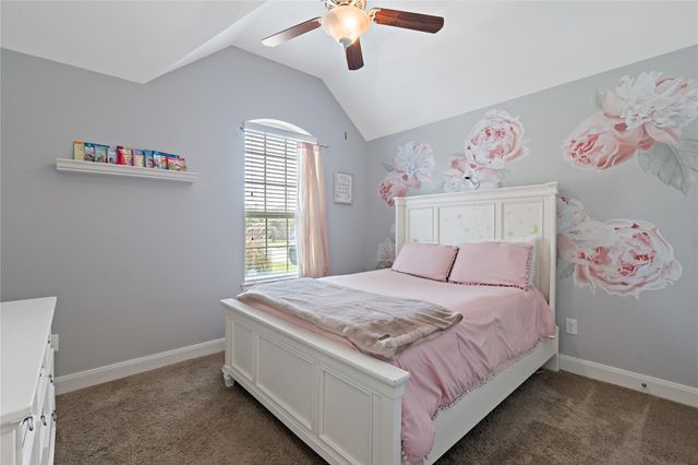 5307 Savannah Bend Drive, Rosharon, TX 77583
