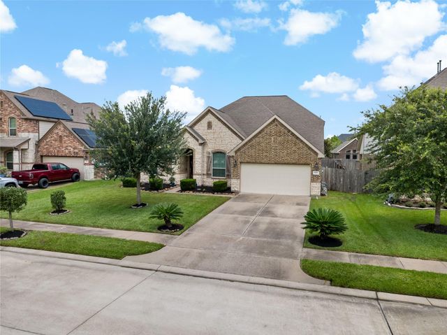 5307 Savannah Bend Drive, Rosharon, TX 77583