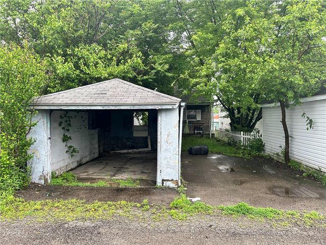 2510 Banker St, Mckeesport, PA 15132