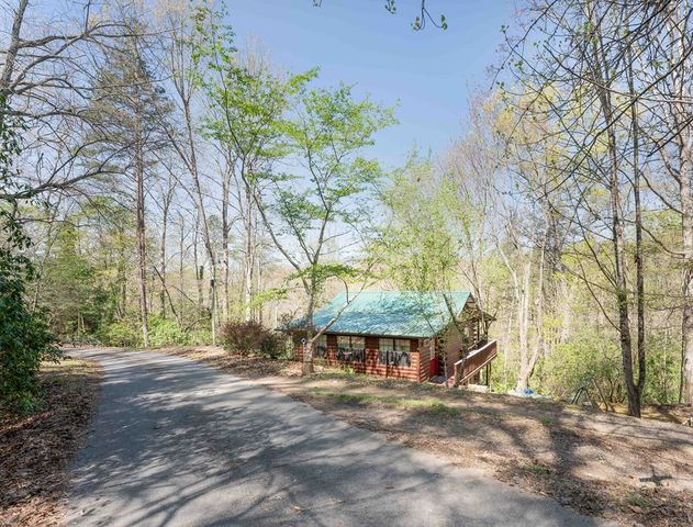 746 High Ridge Road, Murphy, NC 28906