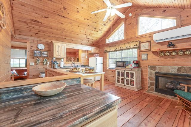 746 High Ridge Road, Murphy, NC 28906