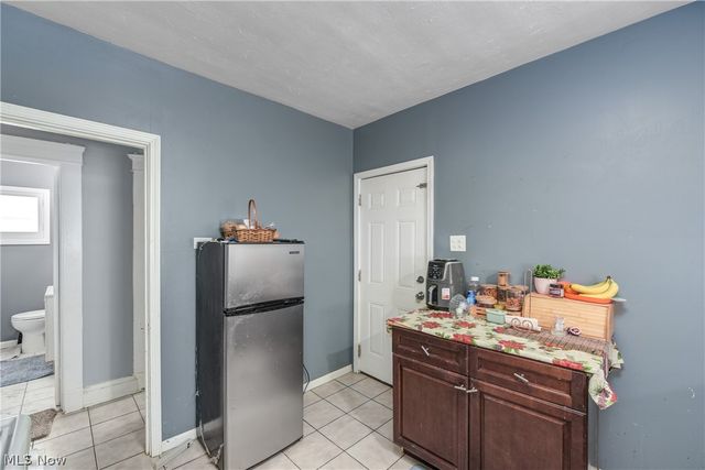 1631 Cohassett Avenue, Lakewood, OH 44107