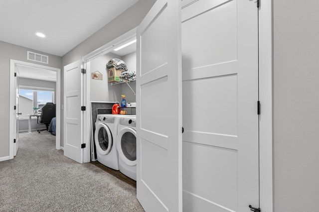 2419 Wildcat Drive, Fitchburg, WI 53711