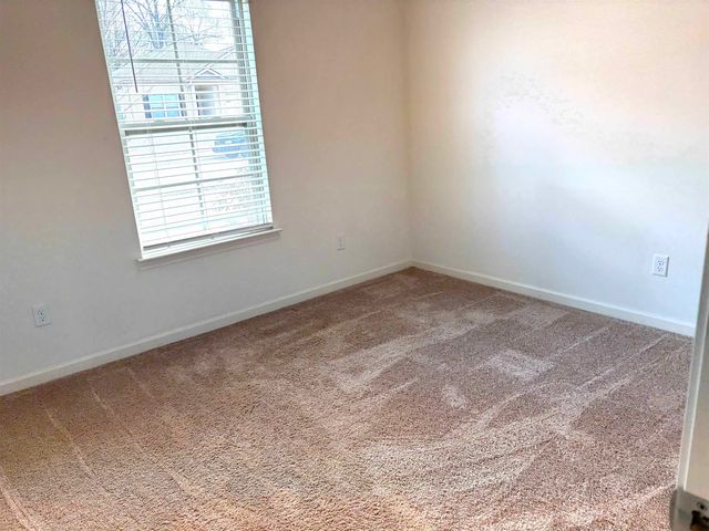 5150 SHELLBACK DR, Millington, TN 38053