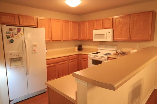 28 Princeton Avenue, Adairsville, GA 30103