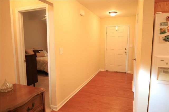 28 Princeton Avenue, Adairsville, GA 30103