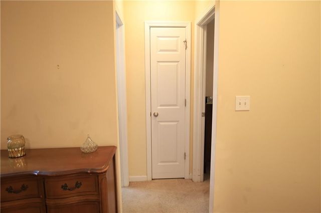 28 Princeton Avenue, Adairsville, GA 30103