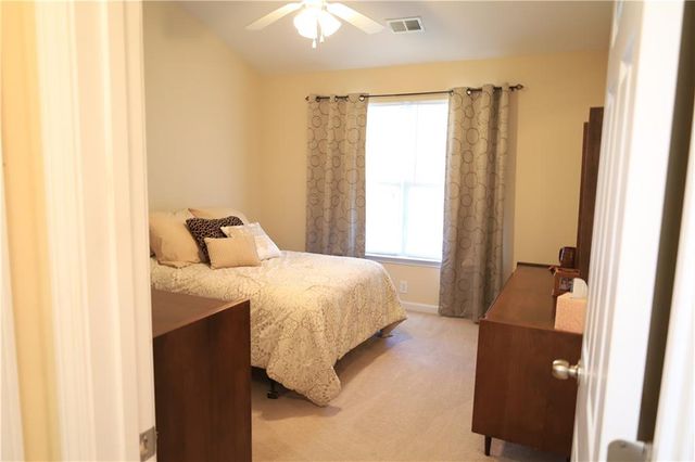 28 Princeton Avenue, Adairsville, GA 30103