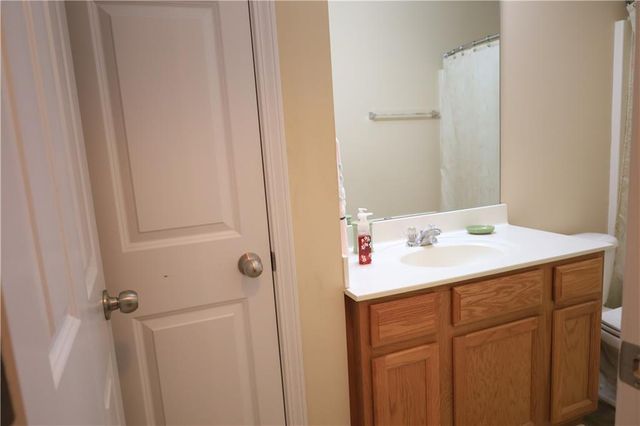 28 Princeton Avenue, Adairsville, GA 30103