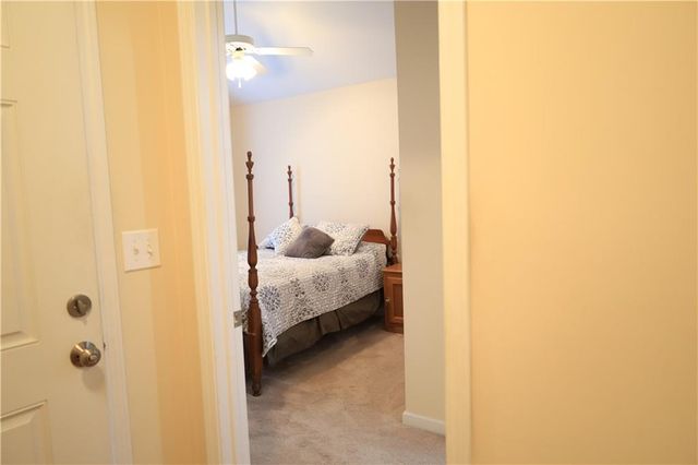 28 Princeton Avenue, Adairsville, GA 30103