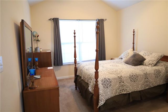 28 Princeton Avenue, Adairsville, GA 30103